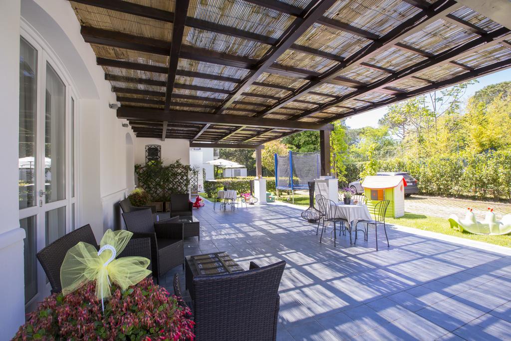 Residence Casa Bianca 马里纳迪马萨 外观 照片