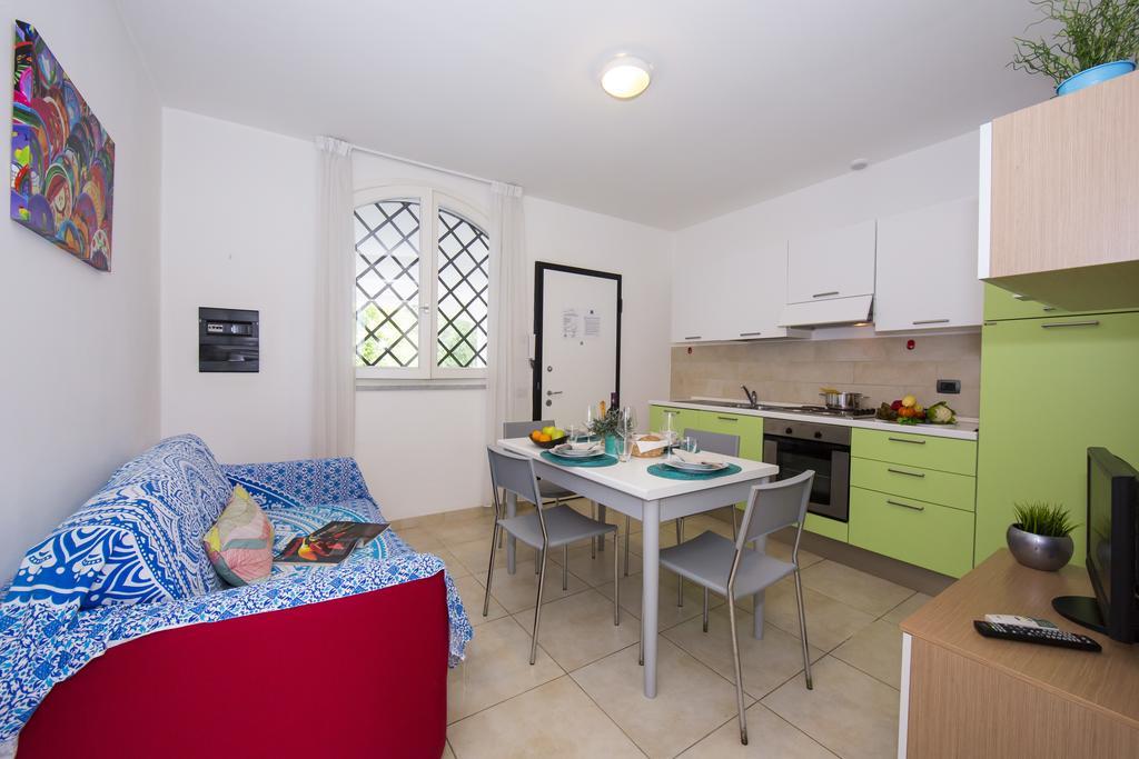 Residence Casa Bianca 马里纳迪马萨 外观 照片